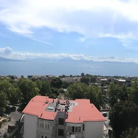 Petrarca Posillipo Nápoles